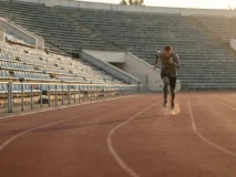 imagen conceptual sobre construir marca vs performance marketing